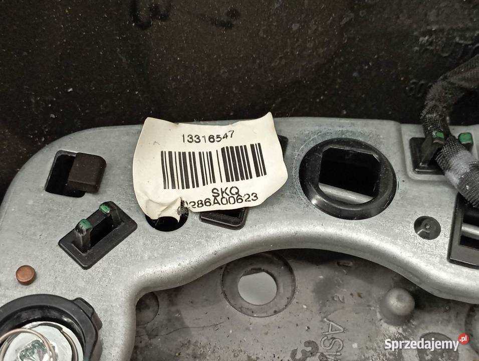 KIEROWNICA 92810093 Opel Insignia I 20082017 A świętokrzyskie