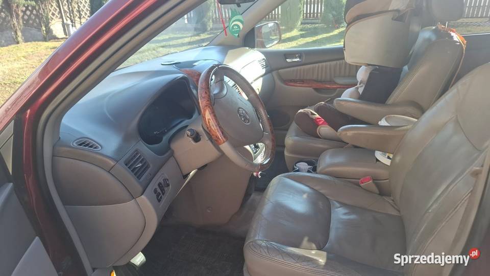 oyota Sienna 33 V6 BG2006XLE full 7 osóbkomfort Zarejestrowany w Polsce Dąbrowa Chotomowska
