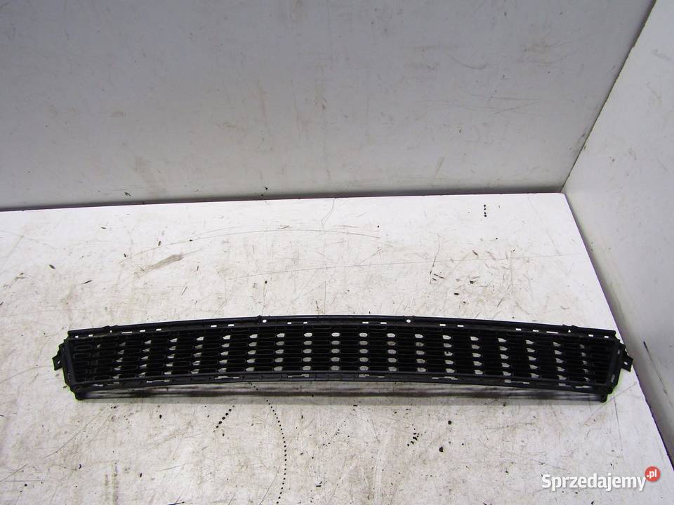 KRATKA ATRAPA ZDERZAKA ŚRODKOWA PRZÓD KIA CEED