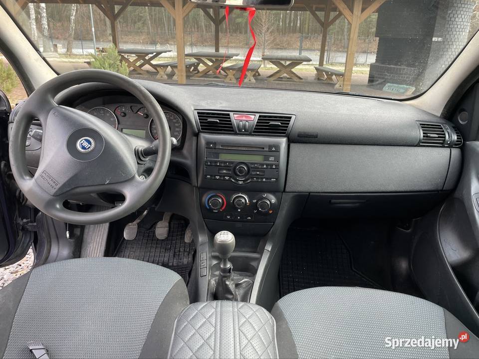 Fiat Stilo 2003 manual benzynagaz Hatchback Poniatowa