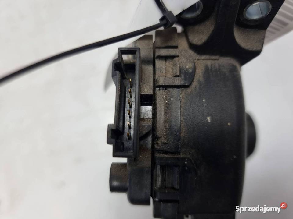 PEDAŁ AUDI S8 D3 4E1723523H osobowe Lipno
