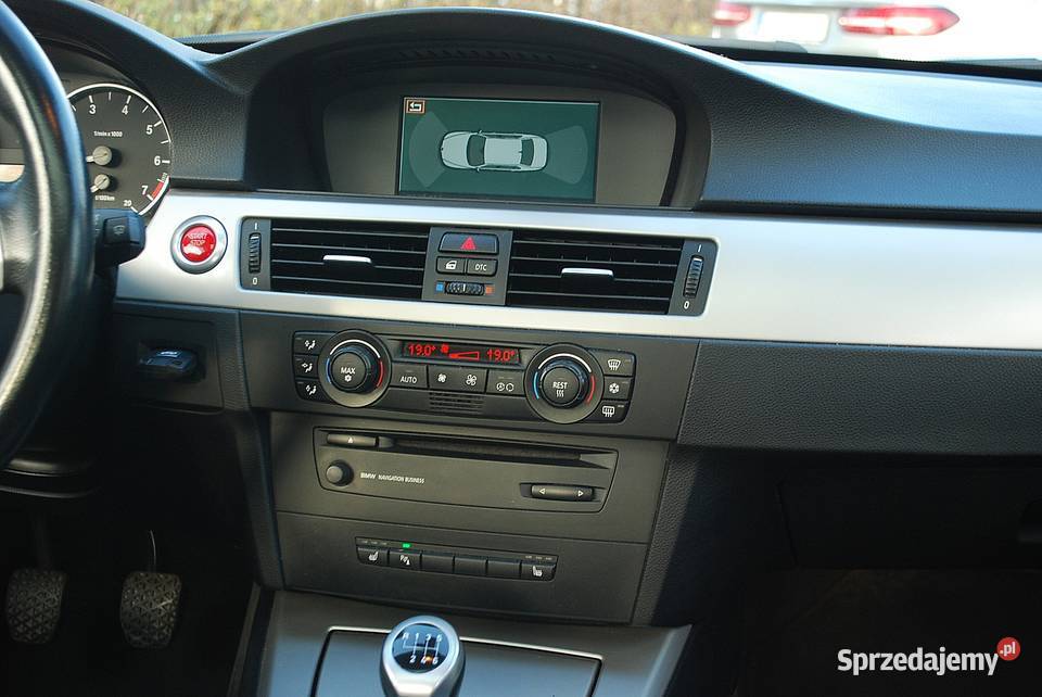 BMW E90 20 benzyna Przebieg 139 000 2000cm3 Włynkówko