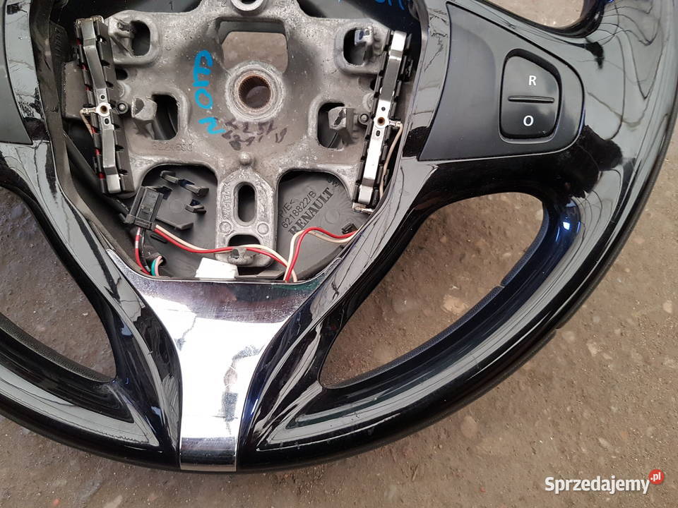 RENAULT CLIO IV CAPTUR KIEROWNICA MULTI Wyposażenie wnętrza wielkopolskie Turek