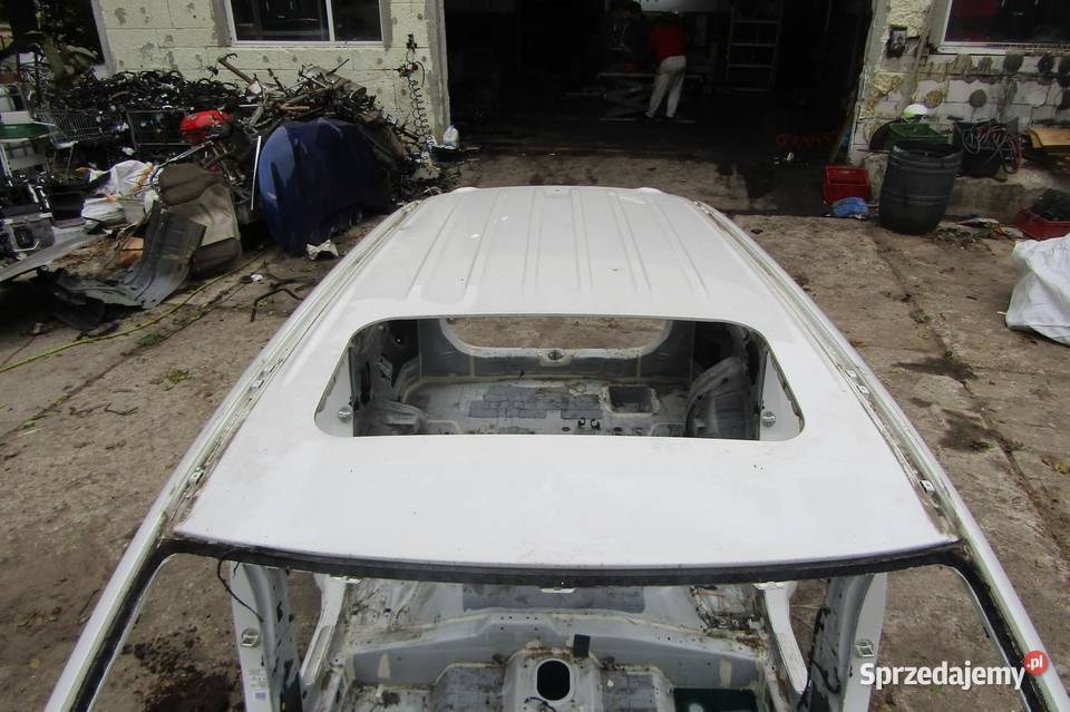 DACH POSZYCIE W13 MITSUBISHI OUTLANDER III PHEV sprzedam