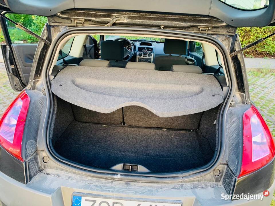 Renault megane II hatchback benzyna elektrochrom. lusterko wst. Szczecin sprzedam