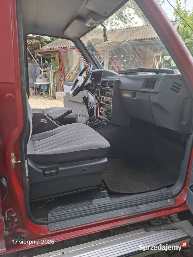 Nissan Patrol Y60 Long Sprzedam Rok produkcji 1992