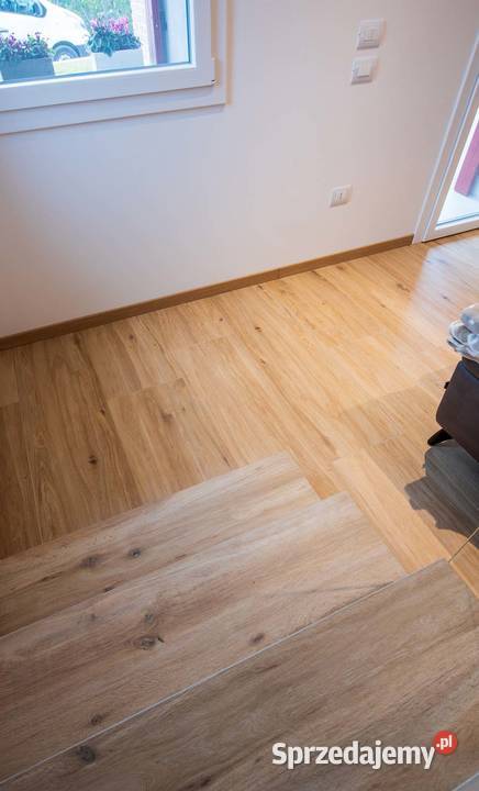 Drewnopodobne płytki na schody 100x30 Dąb Łask