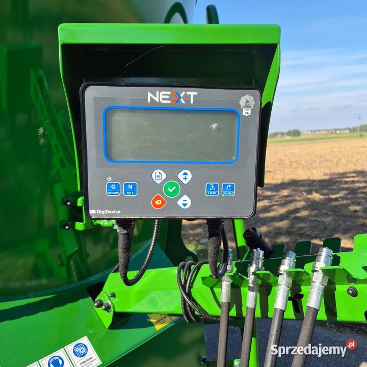 Wóz paszowy FEED Line 5S NARROW InterTech 5m w nieuszkodzony Opoczno sprzedam
