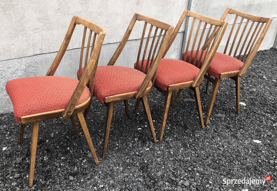 Komplet 4 krzeseł proj A Suman TON dolnośląskie Kłodzko