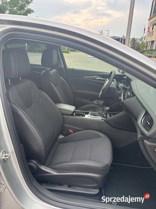 Opel Insignia B 15 Turbo 165 Automat 2018 134 benzyna Białystok