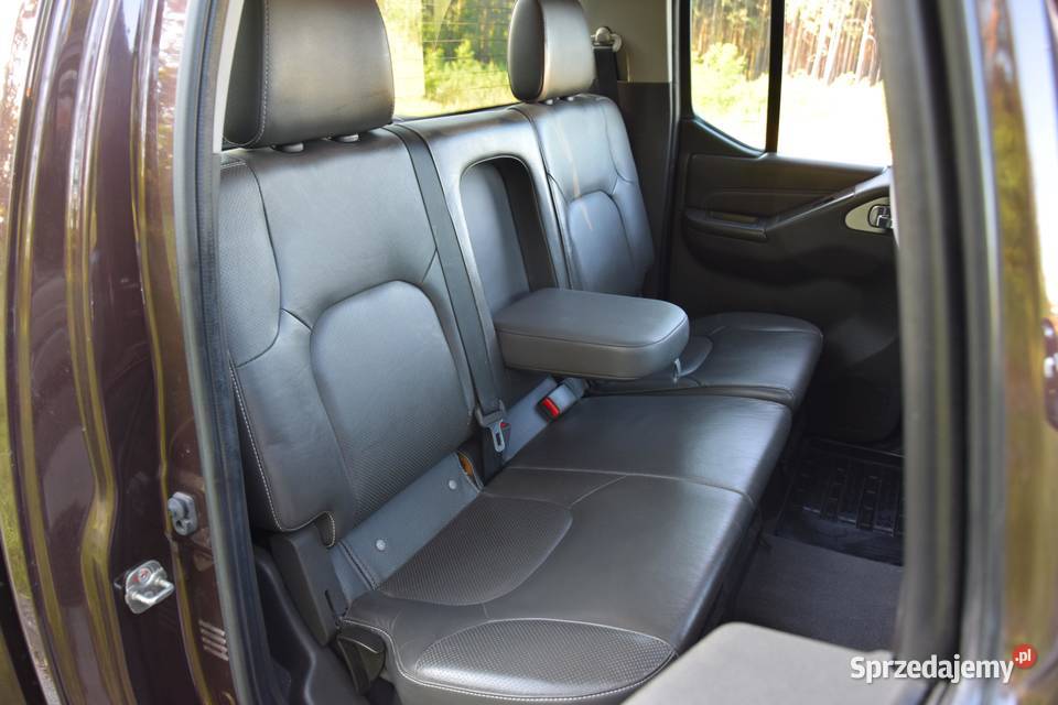NISSAN NAVARA D40 25 DCi Skóry Szyber hak nowe manualna Zielona Góra