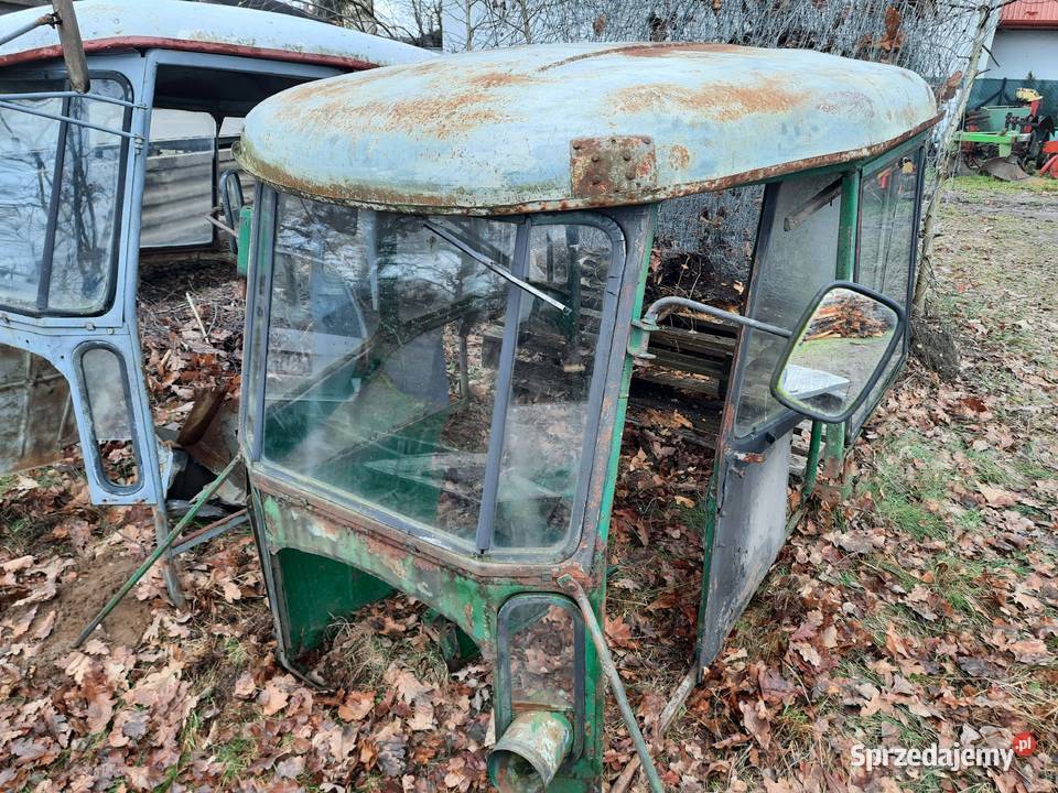 Kabina ciągnikowa URSUS Bucze