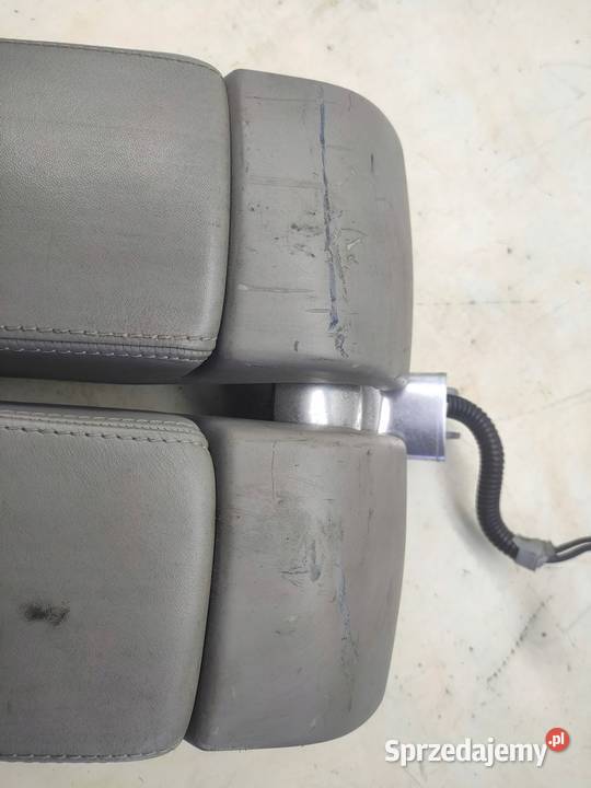 AUDI A8 D3 0307 PODLOKIETNIK SKORA SZARY Podłokietniki wielkopolskie sprzedam