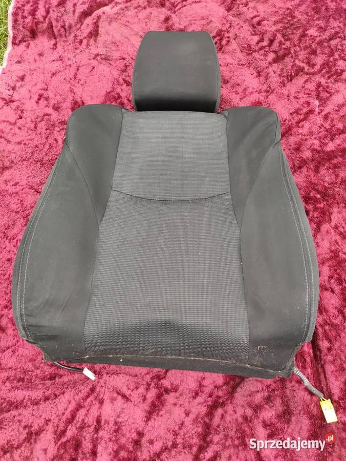 Mazda 3 BL 20081013 fotel zagłówek pas zapięcie Częstochowa