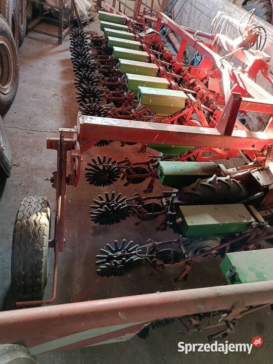 Siewnik do buraków hassia kleine unicorn Ostroróg sprzedam