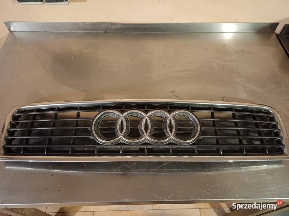 Grillatrapakratka zderzaka Audi A4B6 osobowe Leszczawa Górna