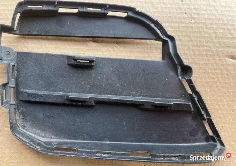 PORSCHE MACAN KRATKA ZDERZAKA LEWA 95B121333C Międzychód sprzedam