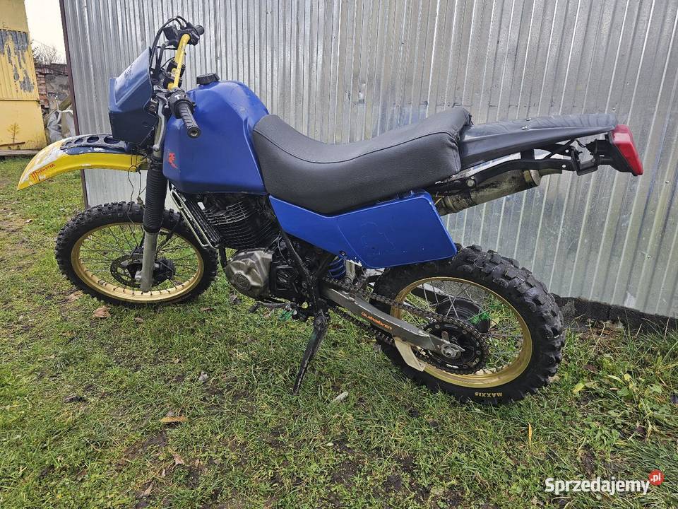 Suzuki DR 600 części dr600 bak siedzenie koło