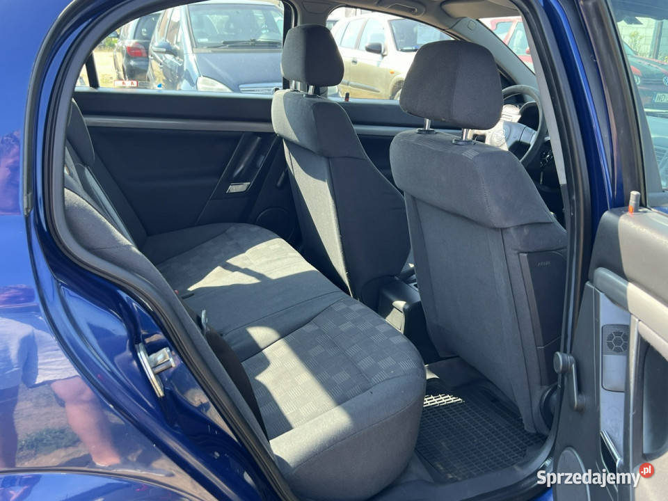 Opel Vectra 18 BenzynaGaz 2004r Z Klimatyzacją ABS Warszawa