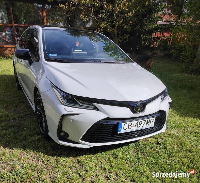 Toyota Corolla GR Sport Sedan 2020 47 300 garażowany Stoczek Łukowski