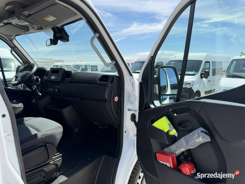Renault Master L3H2 7 osobowy brygadówka lift komputer pokładowy Renault Motoryzacja Warszawa