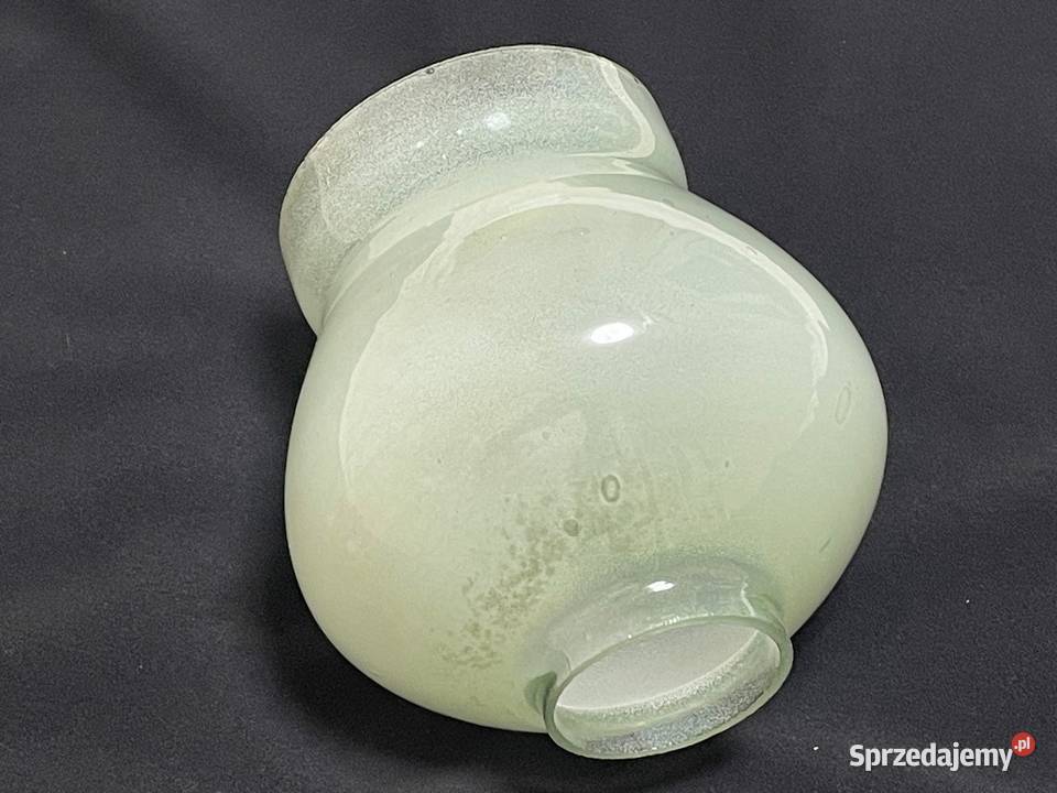 PRL klosz lampy szklany mały mleczny Kołobrzeg sprzedam