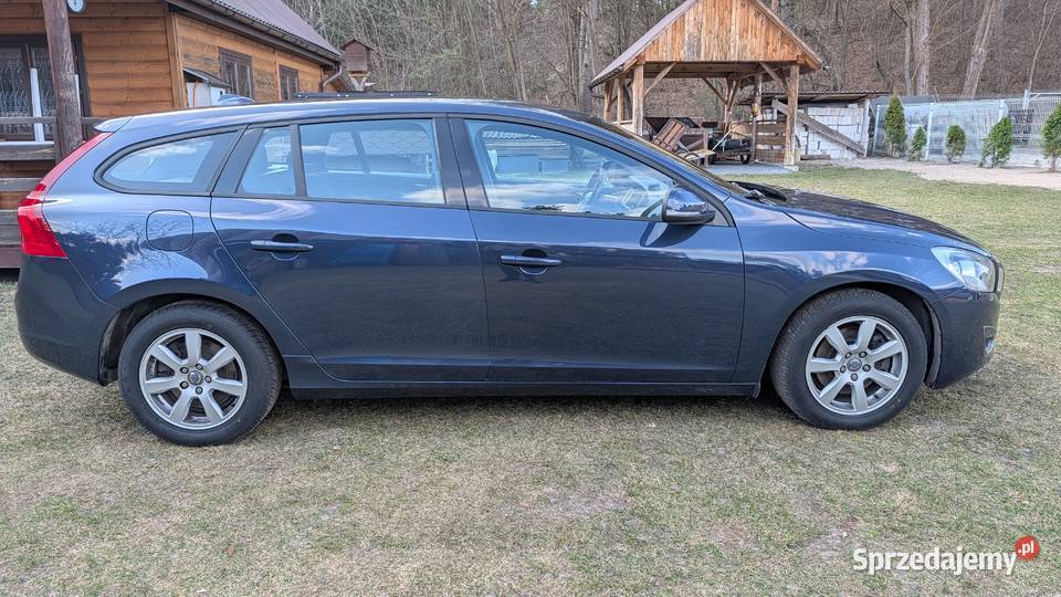 Volvo V60 20 D4 2013 r Motoryzacja