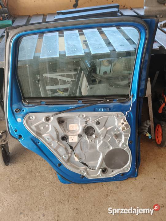 Tylnie lewe drzwi VW polo 2002 Kraków