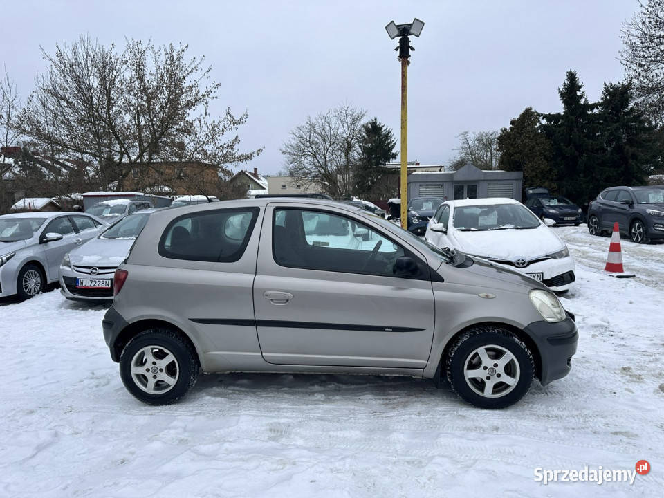 Toyota Yaris Salon PolskaWażne badanie sprzedam
