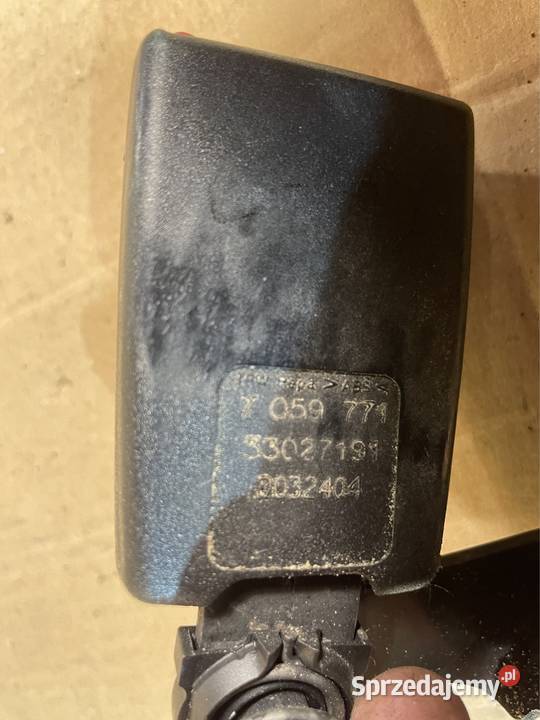 Zapinka pasa lewy tył 7059771 bmw 5 e61 Szczecin sprzedam