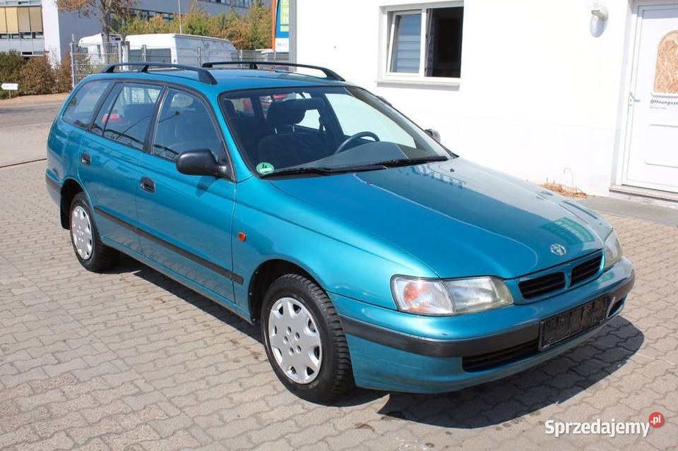 Toyota carina e 9297 drzwi błotniki sedan