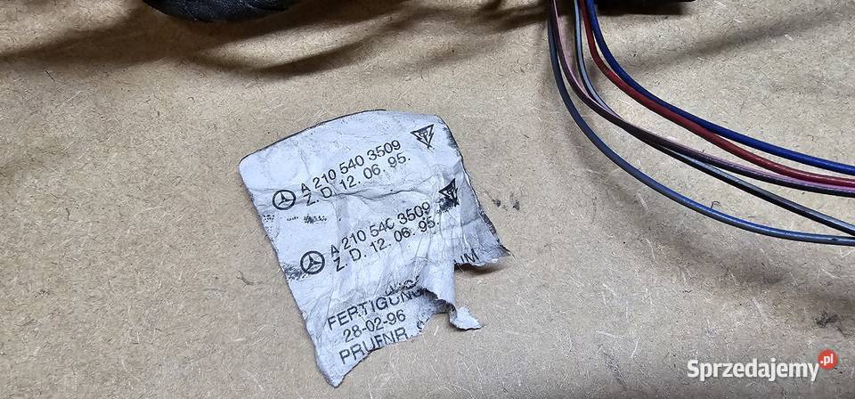 Wiązka drzwi mercedes w210 2105403509 Zbąszyń