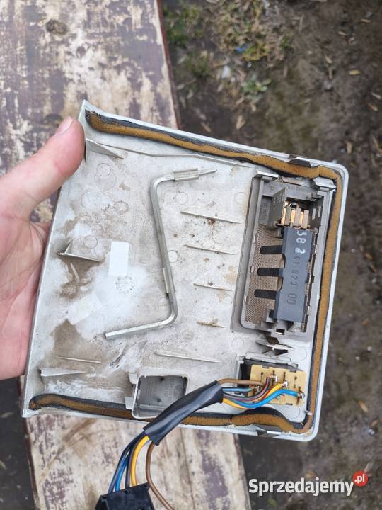 Panel szyberdachu lampka oświetlenia przycisk lubelskie