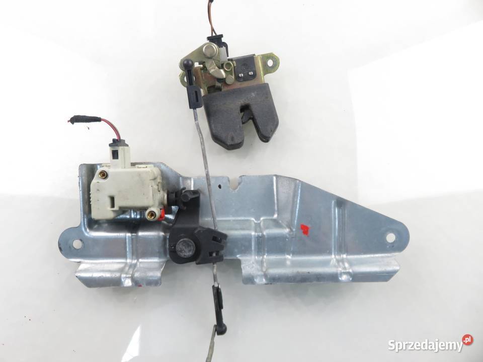 ZAMEK KLAPY VW BORA 1J5827425D 1J5827505D osobowe