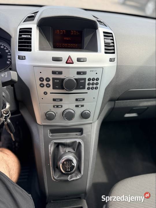 Opel Zafira B 16 benzyna 2011r isofix Motoryzacja Tomaszów Lubelski
