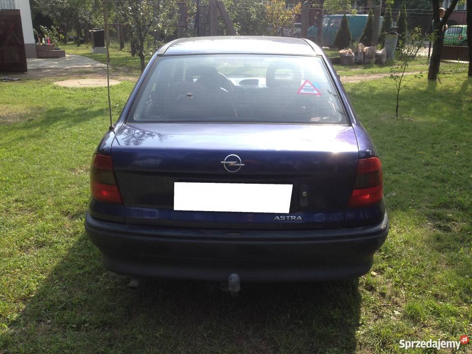 OKAZJA Opel Astra F Sedan 14 8V LPG z 1999rLPG Marki
