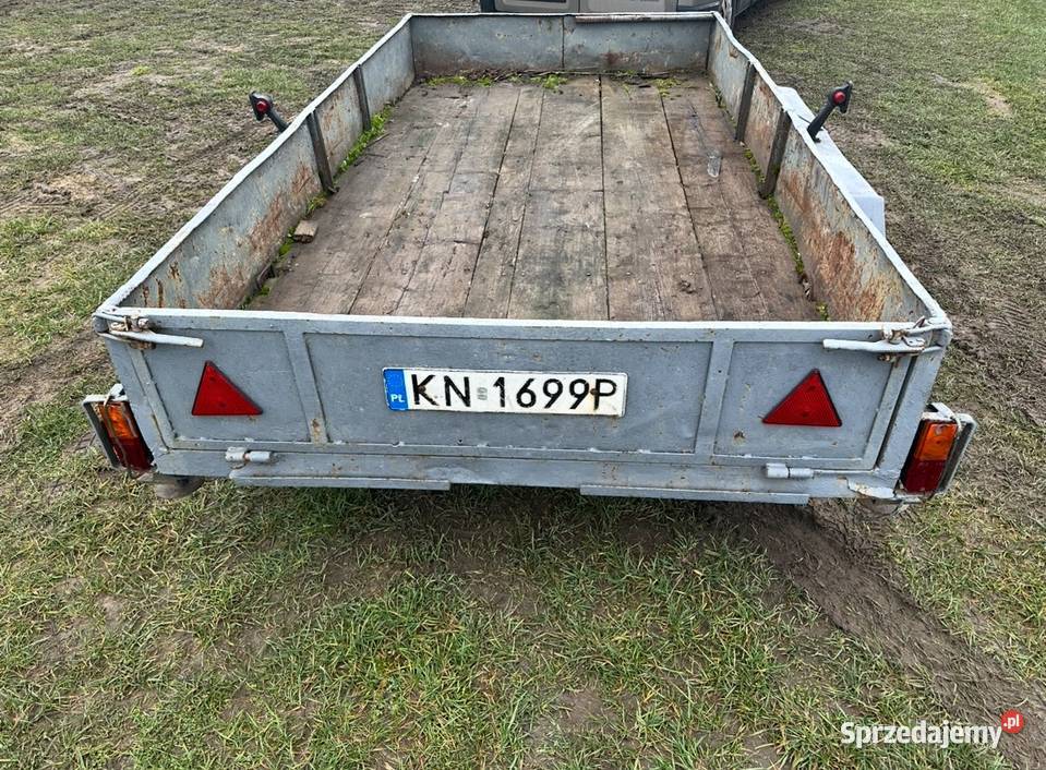 Przyczepka dmc 2000 zarejestrowana Radomsko