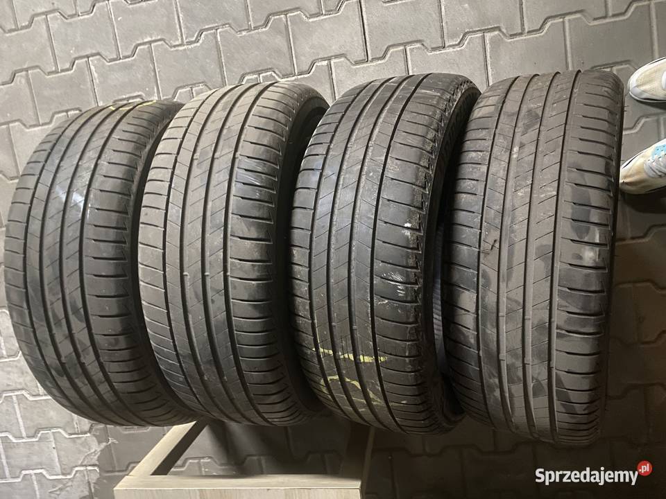 Komplet opon bridgestone turanza t005 22555 r18