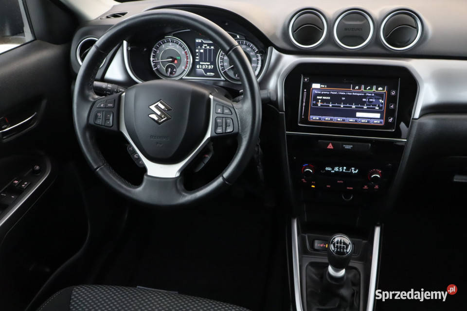 Suzuki Vitara 14 BoosterJet elektryczne szyby śląskie Zabrze sprzedam