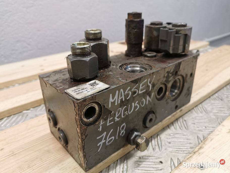 Blok zaworowy osi przedniej Massey Ferguson 7618 Wilkowo
