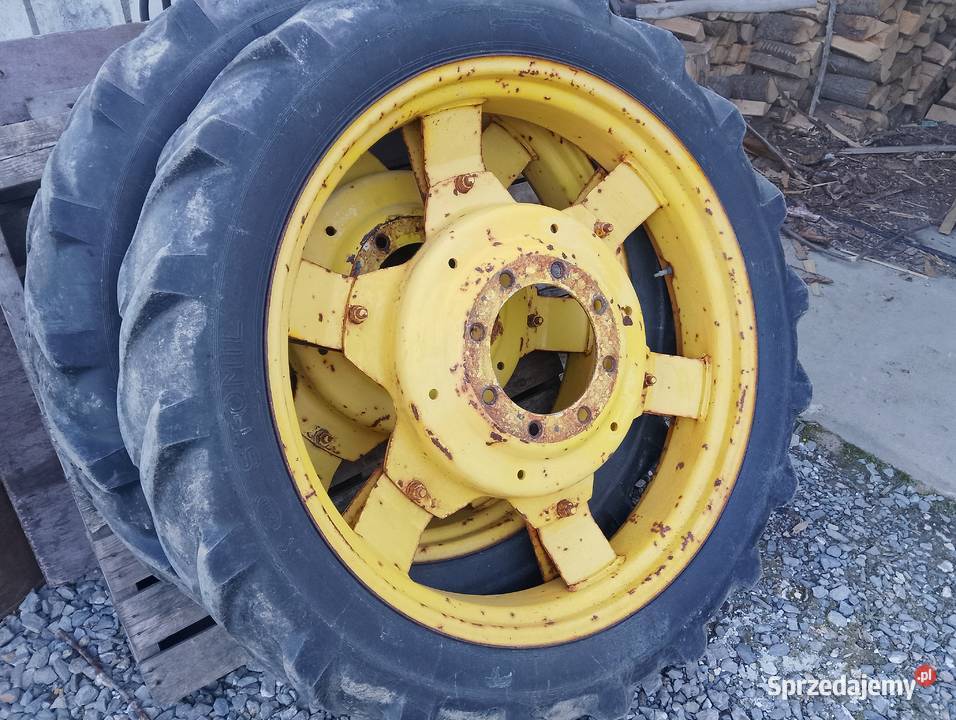 Koła 9536 John Deere Turobin sprzedam