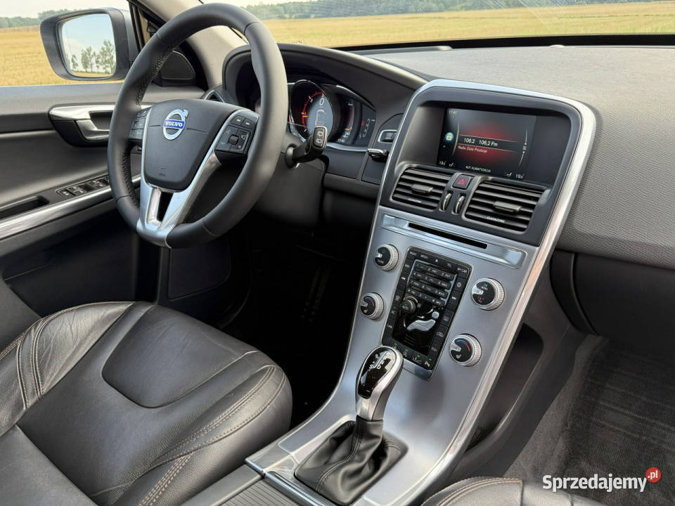 Volvo XC 60 20d 190 automat Kamera Navigacja nieuszkodzony Ocice sprzedam
