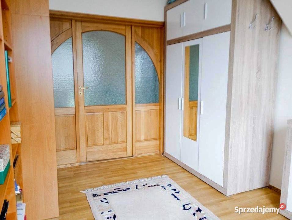 Dom wolnostojący o powierzchni 160m2 2 garaże taras Sprzedaż Płoty
