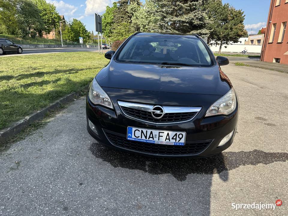 Astra J LPG nieuszkodzony kujawsko-pomorskie Szubin sprzedam