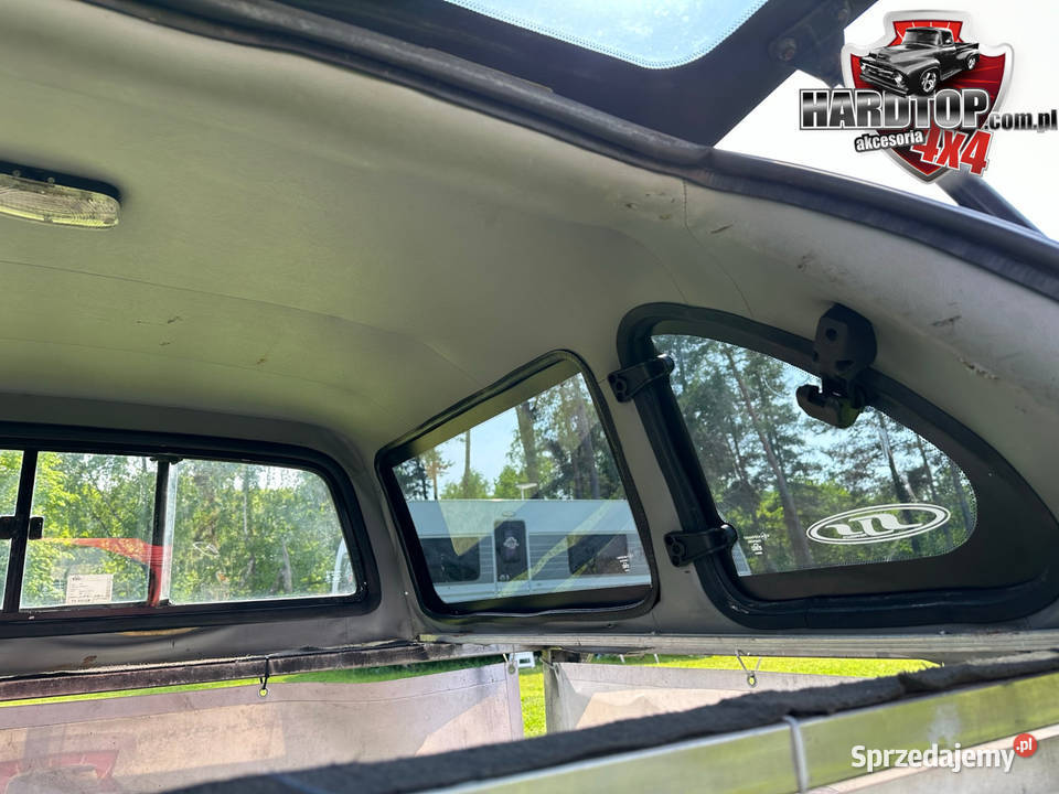 Zabudowa Nissan Navara D40 SJS Hardtop 2006 Pasłęk sprzedam