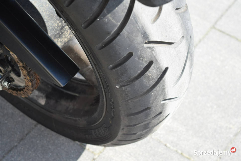 Suzuki RF ładny stan dok na książka z DE Śrem sprzedam