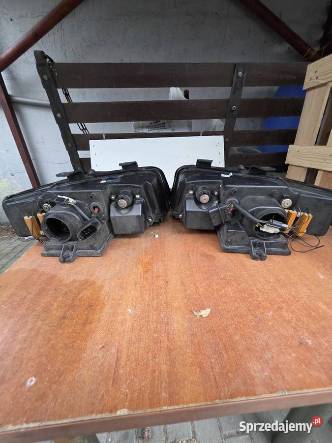 Lampy do AUDI A4 B4 Zamieniki Zabrze