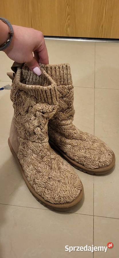 Nowe UGG śniegowce z kokardkami 37 rozmiar