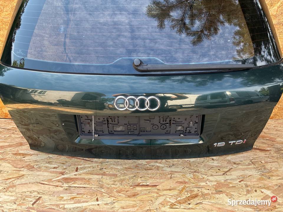 Audi A4 B6 kombi KLAPA BAGAŻNIKA KLAPA TYŁ LZ6E osobowe Słowikowo
