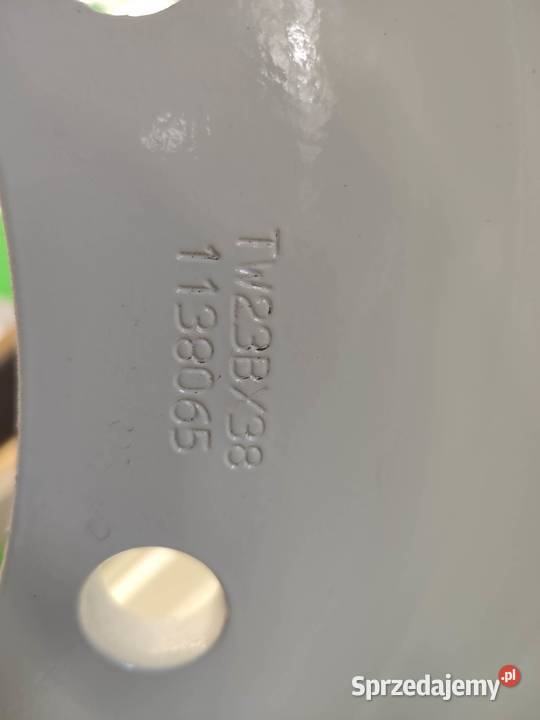 Felga Holland T7 220 TW23Bx381138065 Części Wilkowo